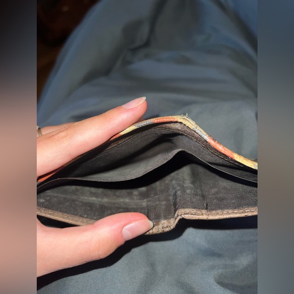 Gucci wallet - Picture 3 of 4